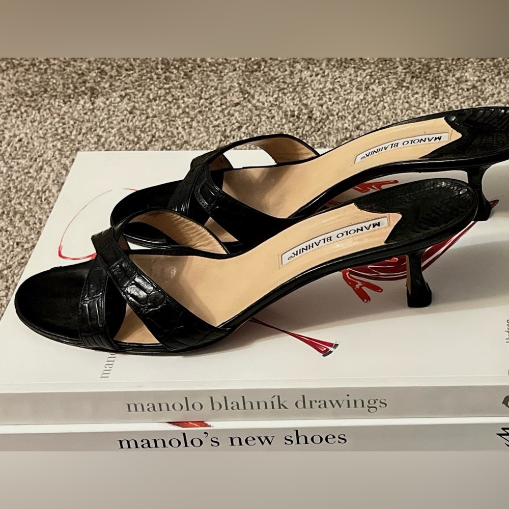 Manolo Blahnik Black Alligator Slide Sandals Size 42